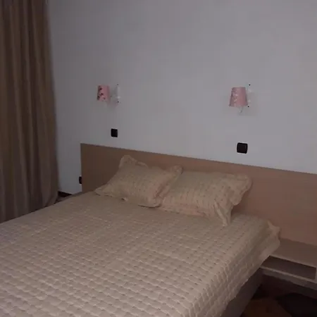 بيت ضيافة динас 3*